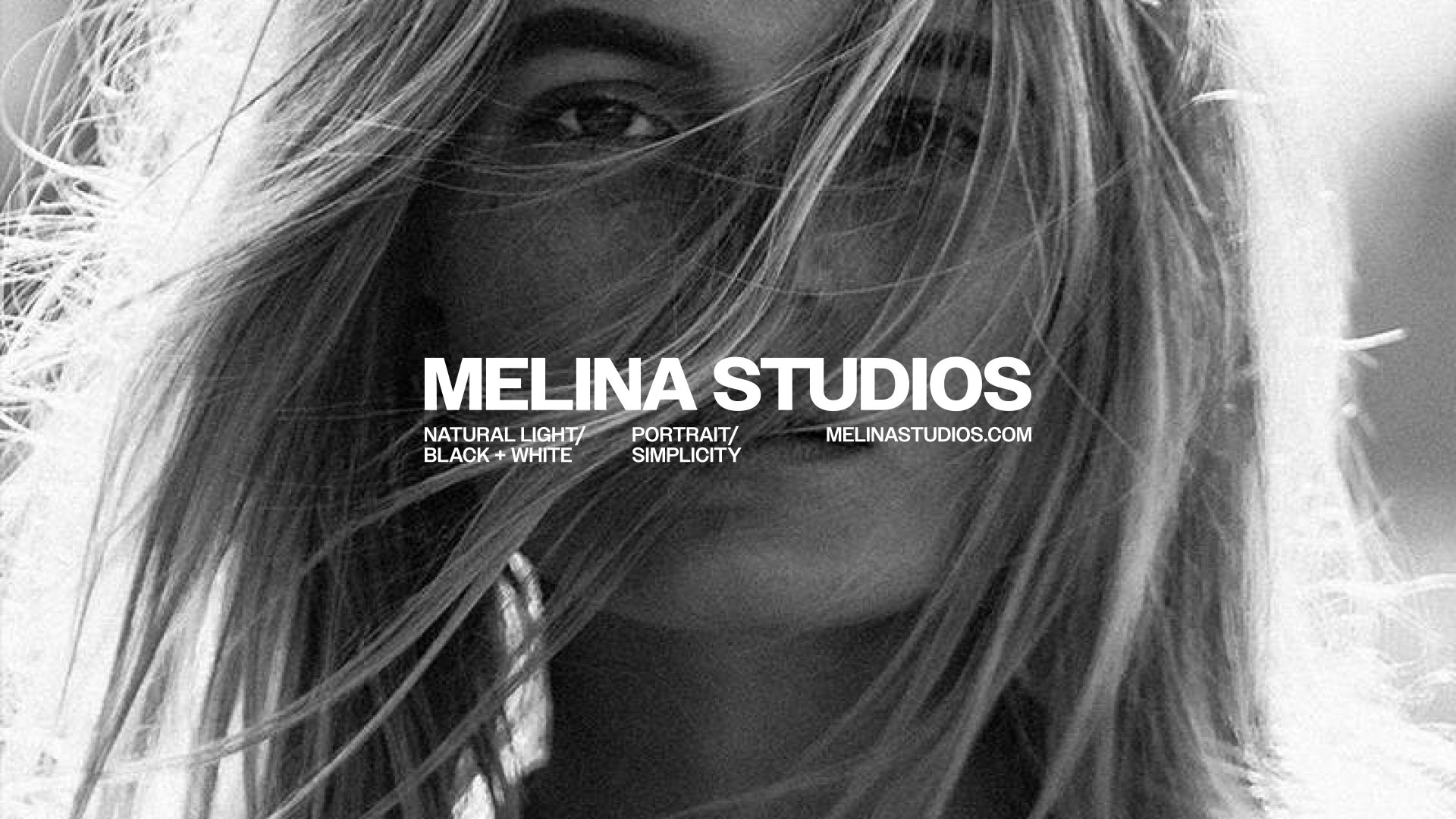 MelinaStudios-Portrait-mit-Logo-1920x1080
